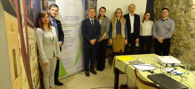 The photo shows the participants of the Opening Meeting & Workshop in Poland event.